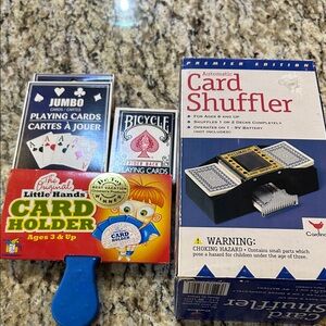 Cardinal Automatic Card Shuffler with Bicycle Playing Cards Set